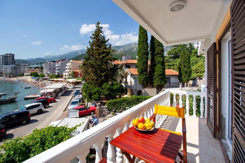 Acika Apartments Rafajlovići Exterior photo